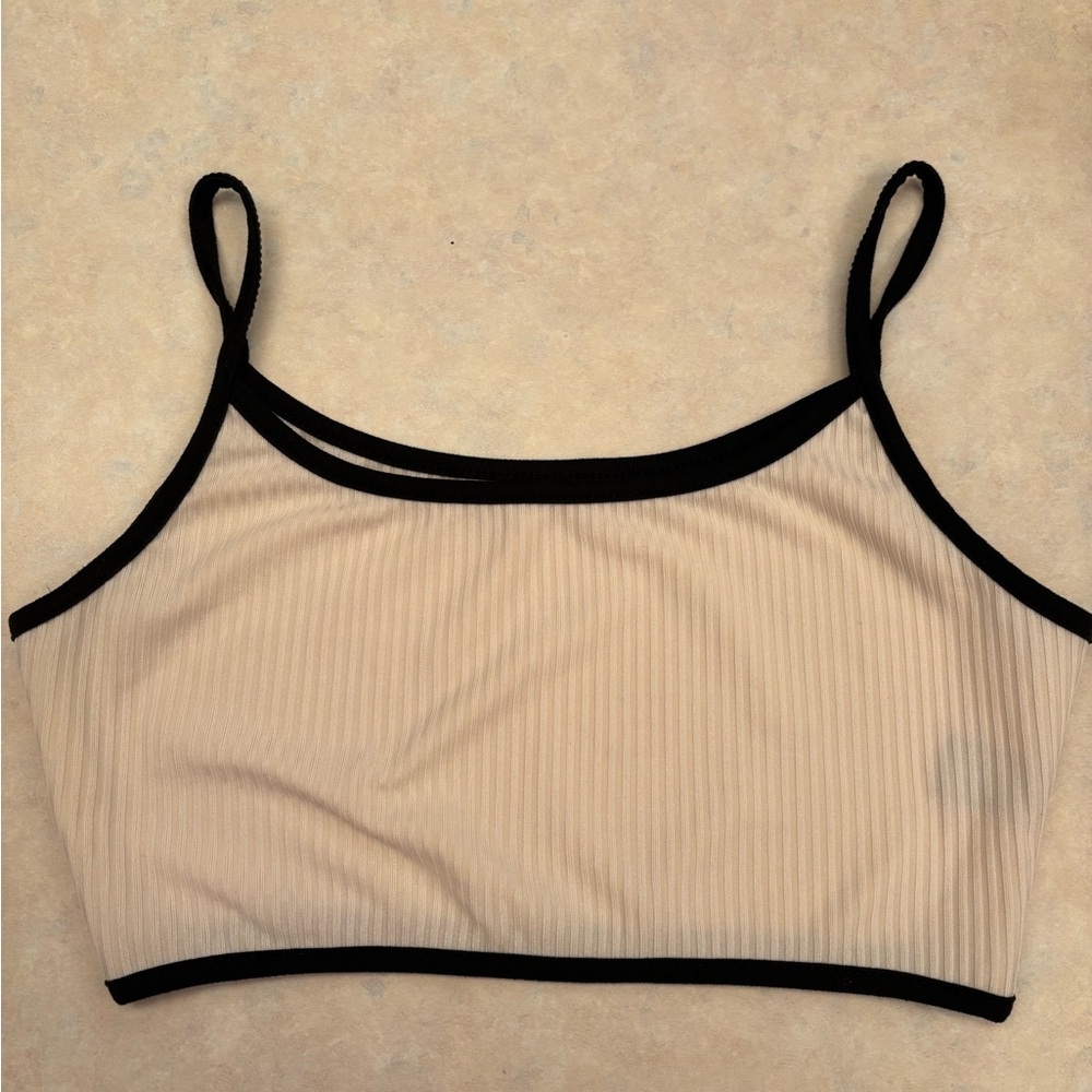 SHEIN Black and White Ribbed Crop Tank Top